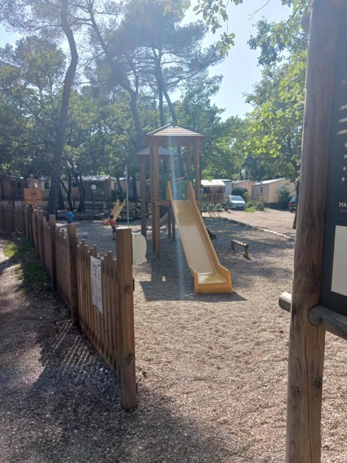 Готель Domaine De La Sainte Baume Нанс-ле-Пен Екстер'єр фото